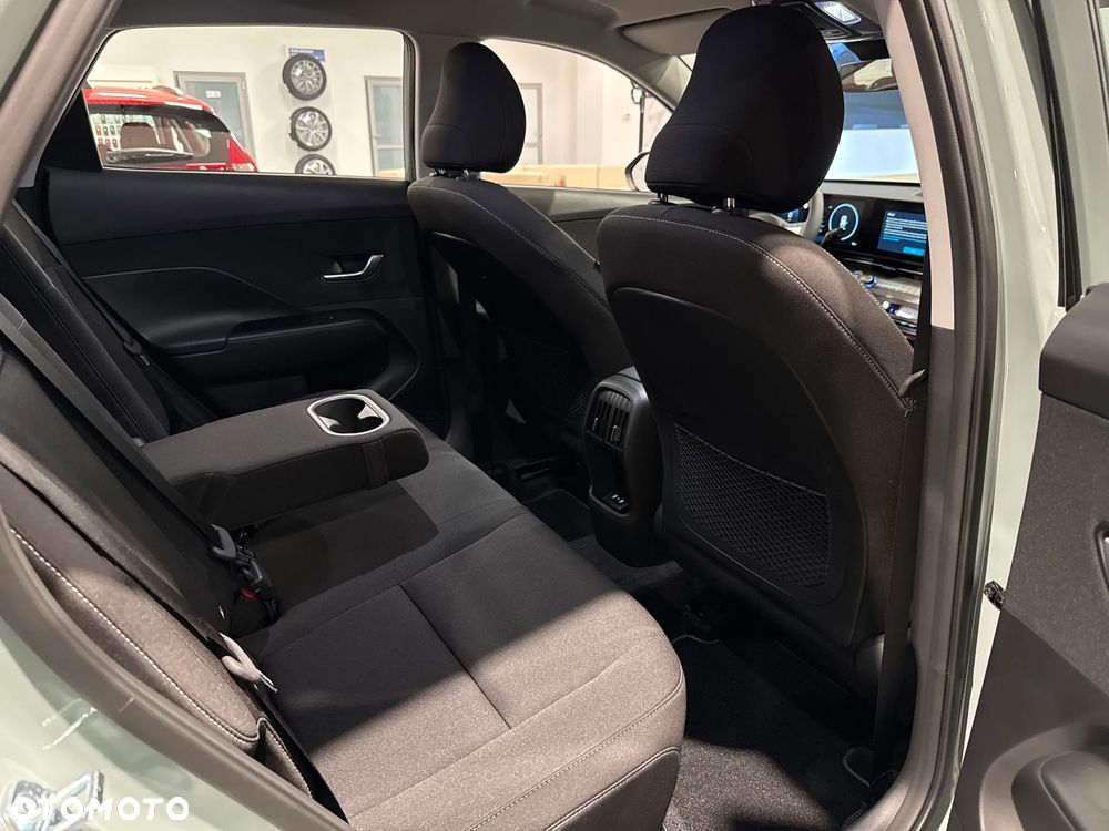Hyundai Kona - 23