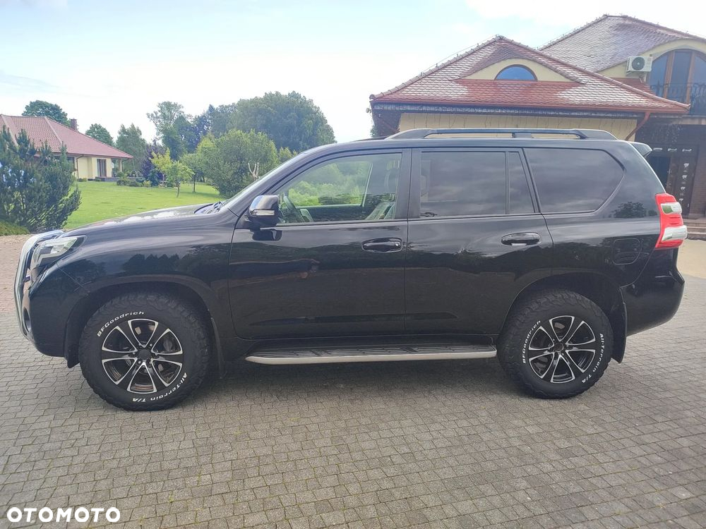 Toyota Land Cruiser LC 2.8 D-4D Prado - 3