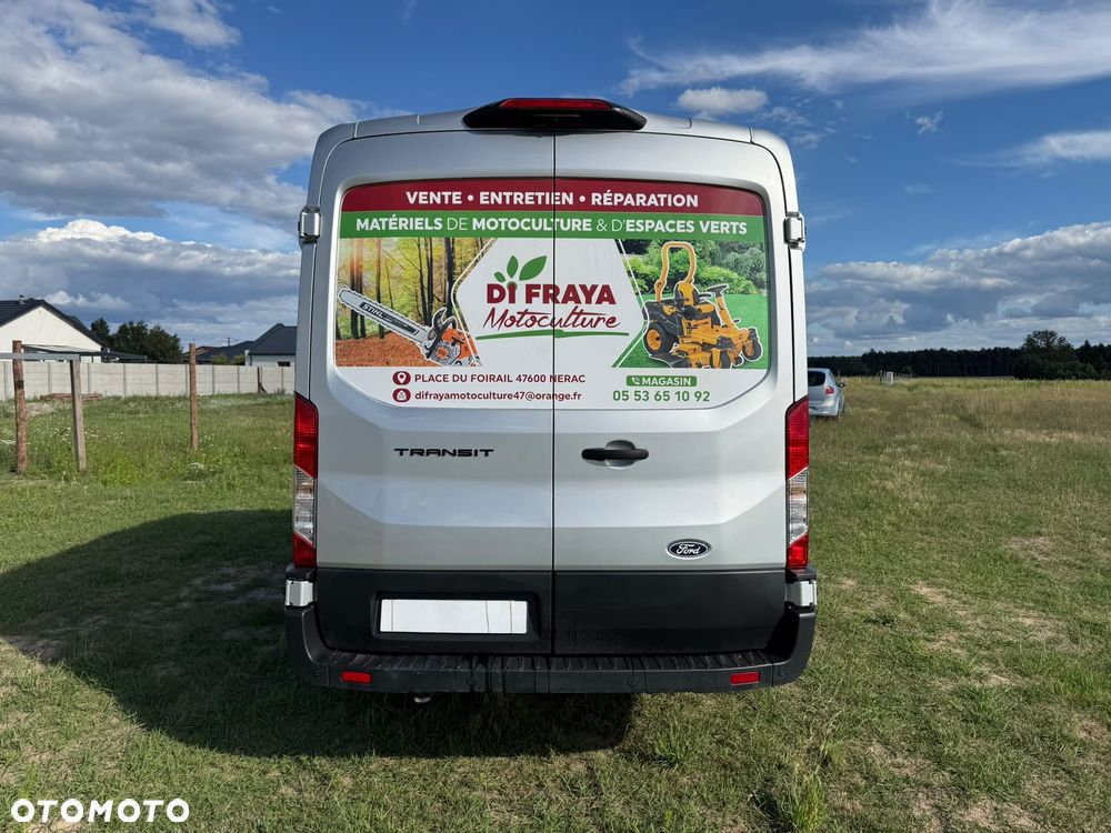 Ford Transit - 30