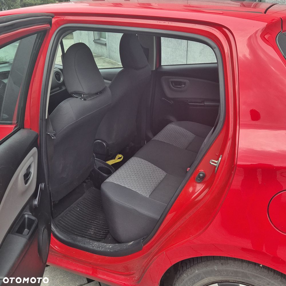 Toyota Yaris 1.0 Active - 11