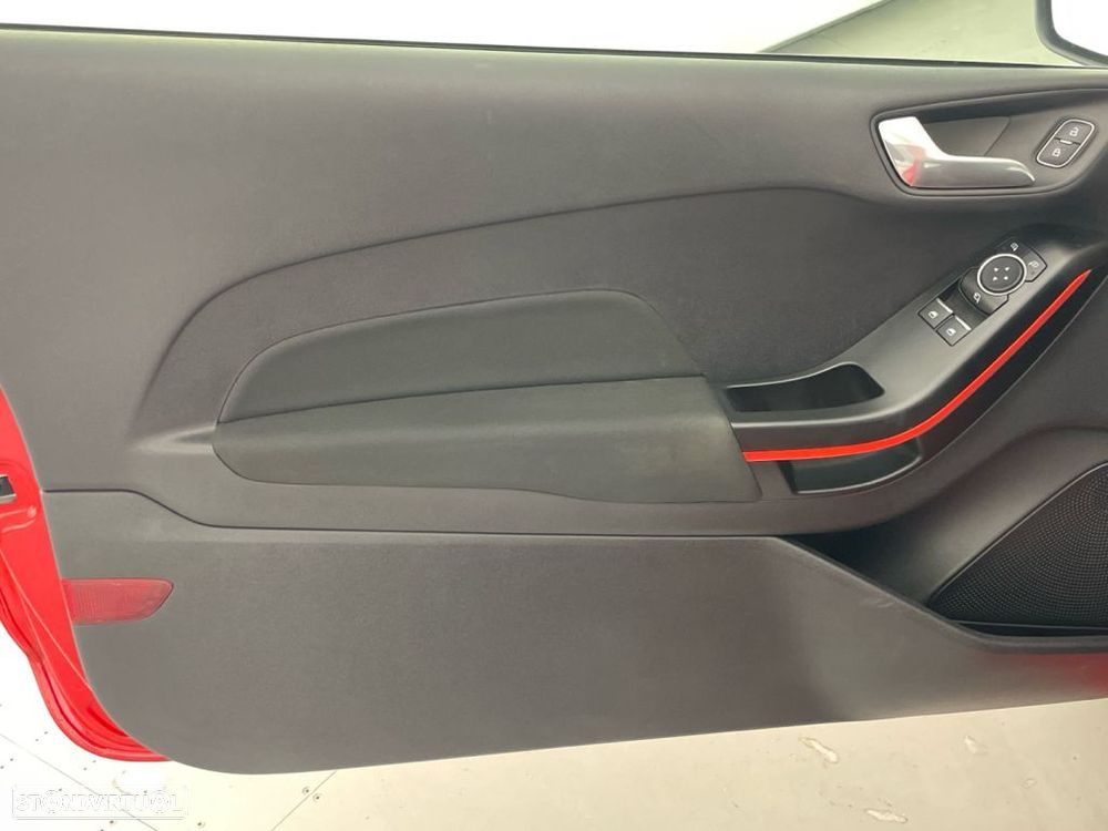 Ford Fiesta 1.0 EcoBoost ST-Line - 16