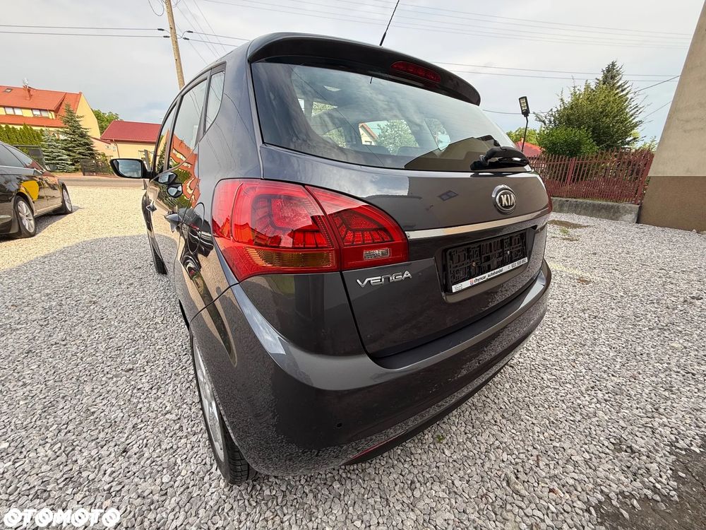 Kia Venga 1.6 CVVT Spirit - 16