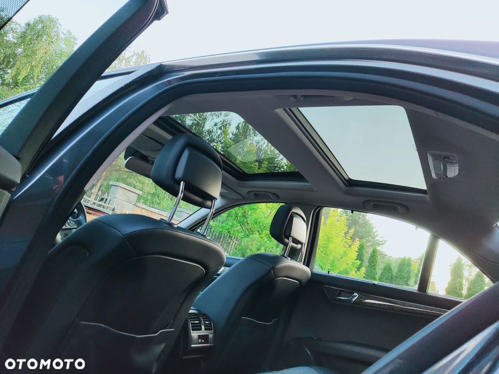 Mercedes-Benz Klasa C 350 CDI DPF 4Matic 7G-TRONIC Avantgarde - 28