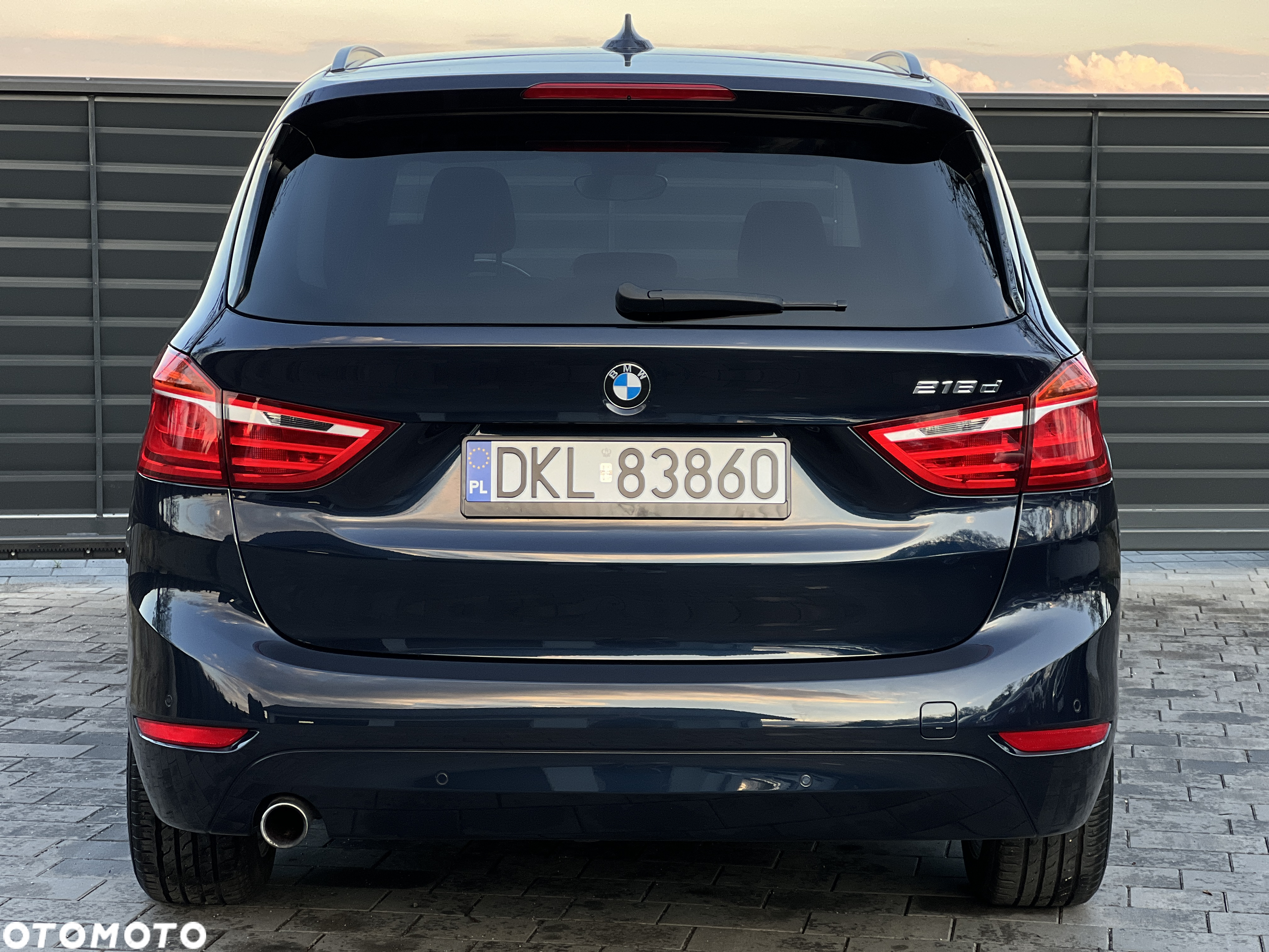 BMW Seria 2 218d Sport Line - 8