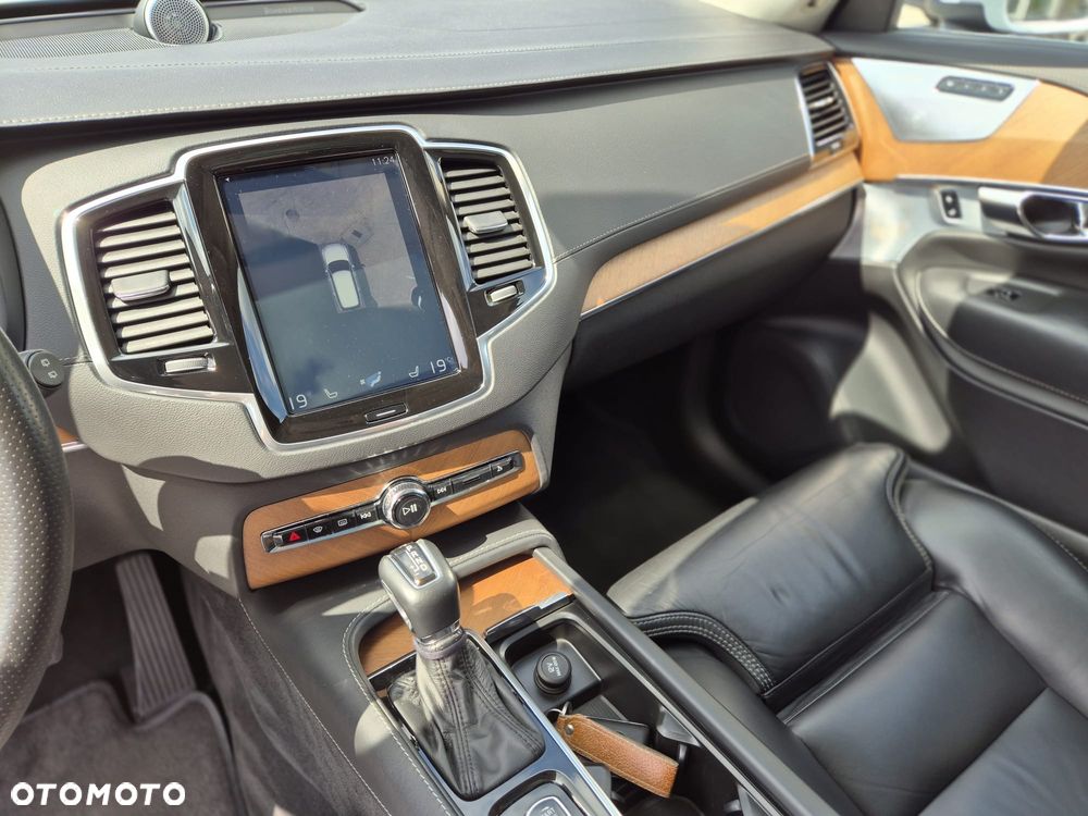 Volvo XC 90 D5 AWD Inscription 7os - 20