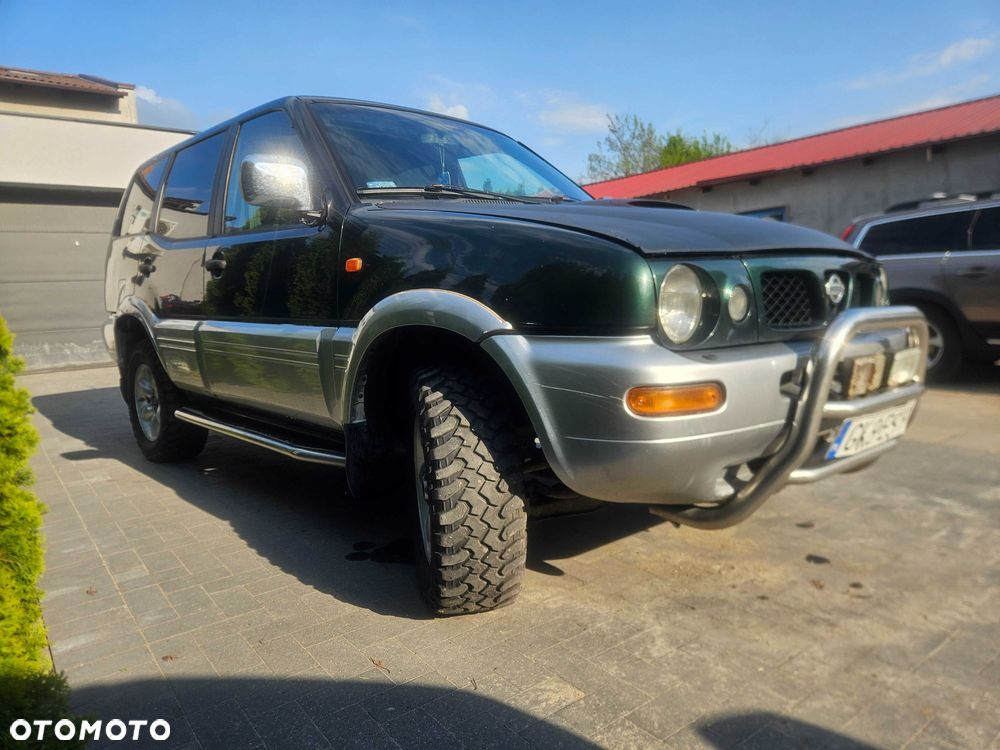 Nissan Terrano - 4