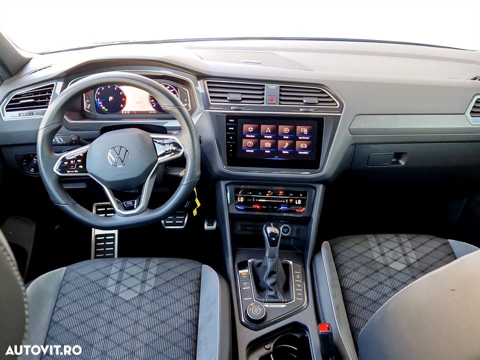 Volkswagen Tiguan 2.0 TSI 4Mot DSG R-Line - 14