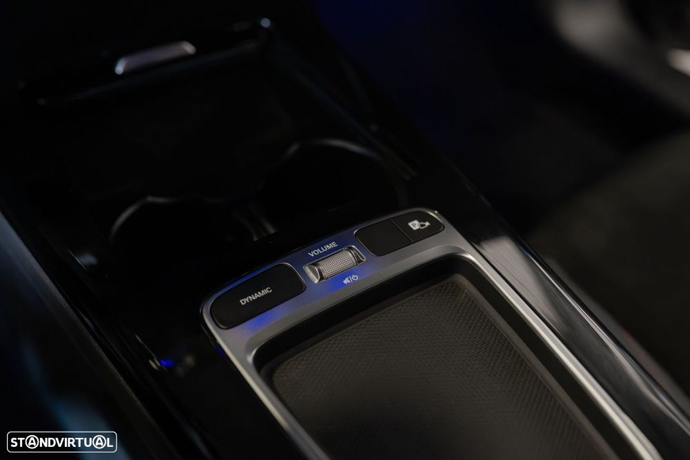 Mercedes-Benz A 250 e 8G-DCT AMG Line - 50