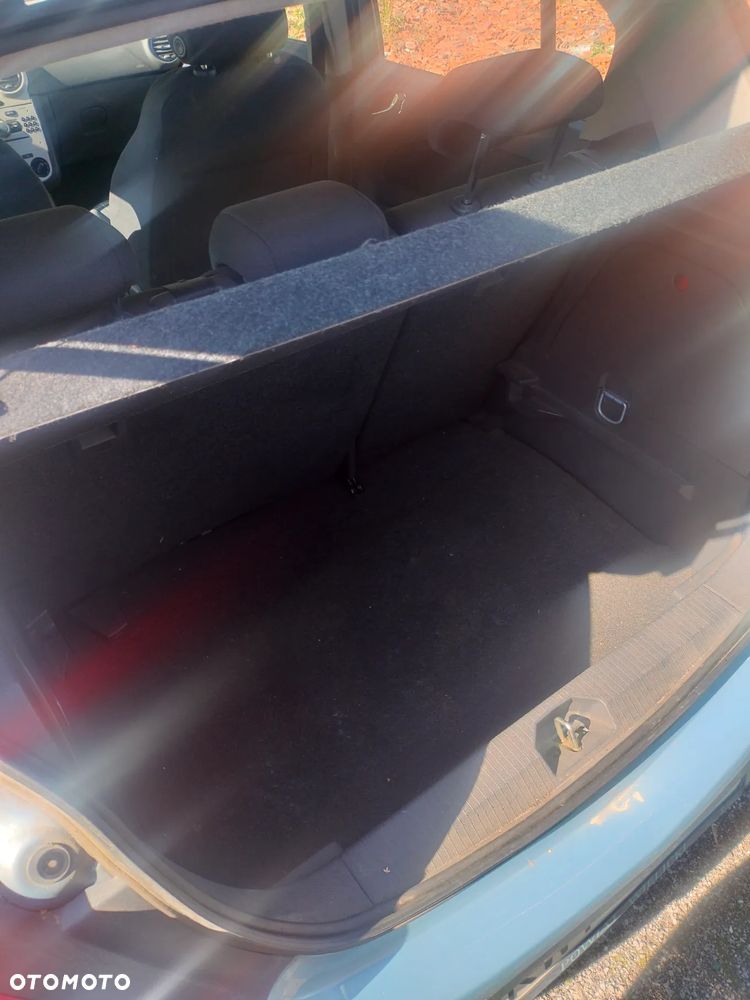 Opel Corsa - 6