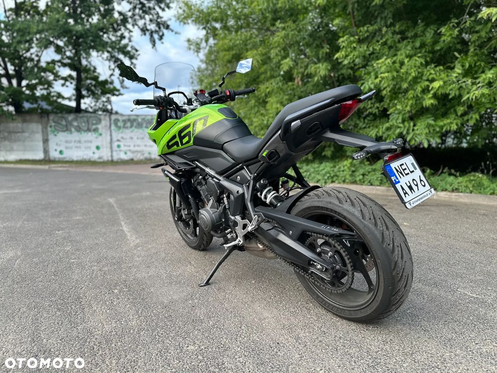 Triumph Tiger - 4