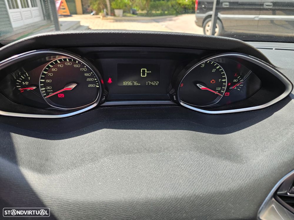 Peugeot 308 SW BlueHDi 120 Stop & Start Allure - 3