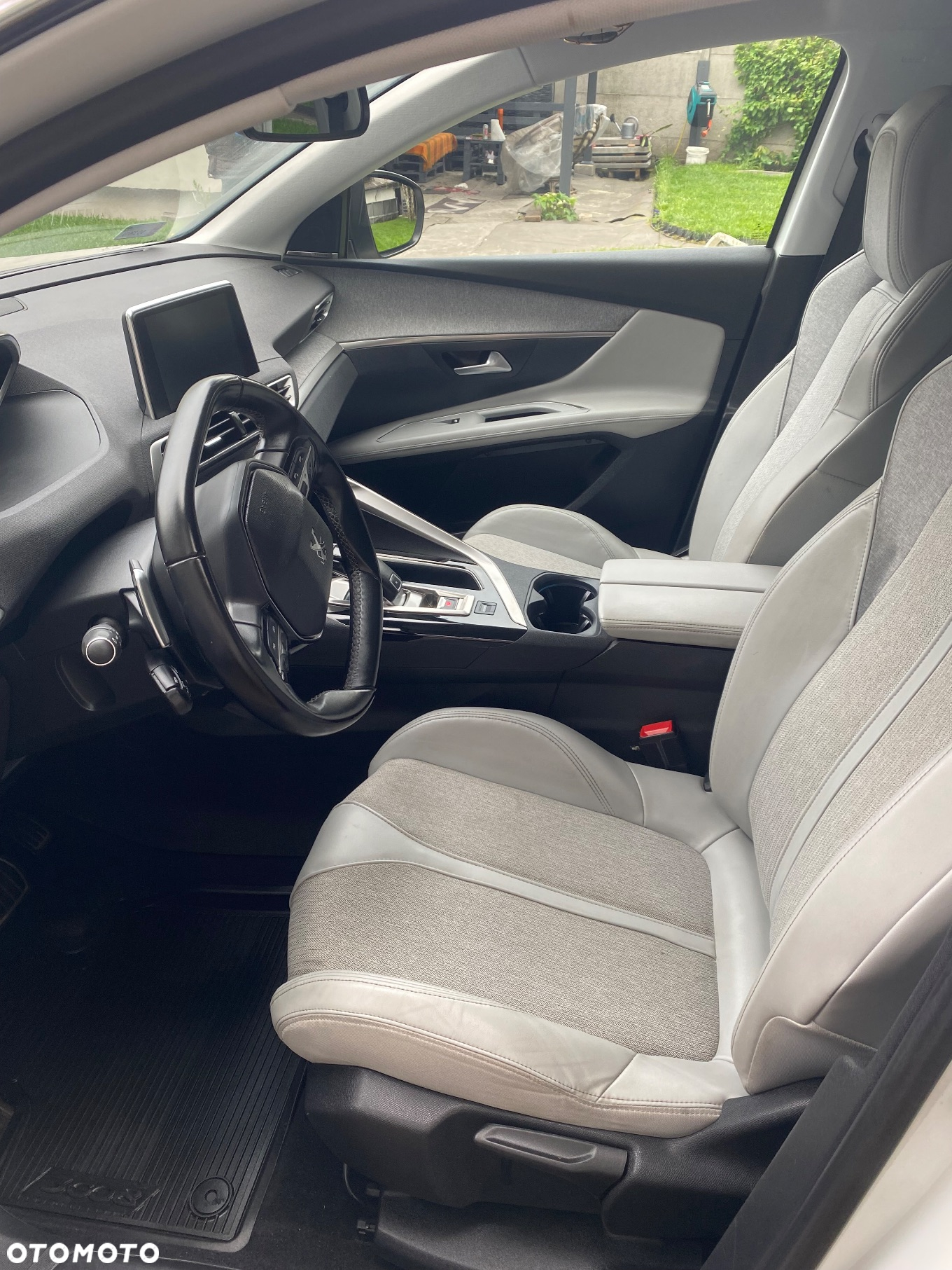 Peugeot 3008 1.2 PureTech GPF Allure S&S EAT8 - 7