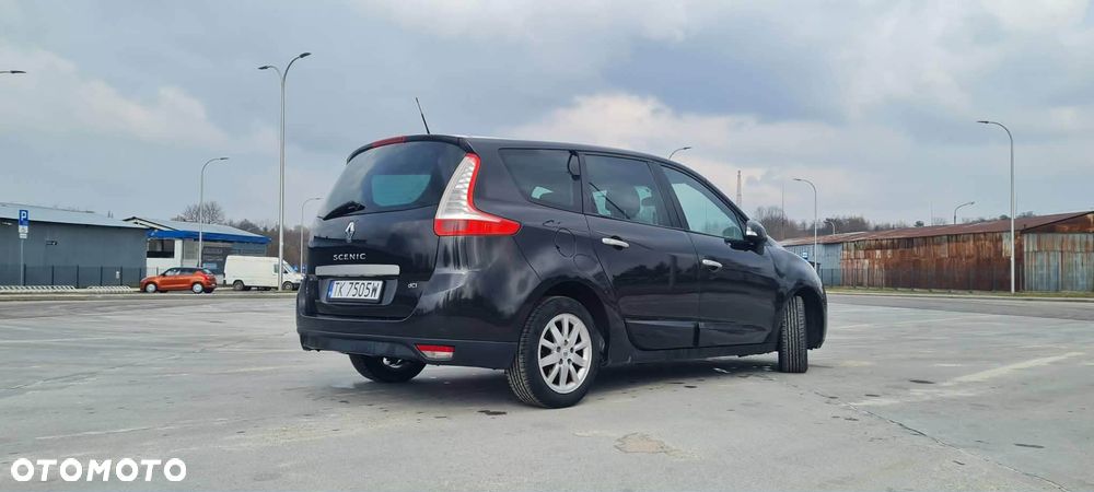 Renault Scenic 1.9 dCi Tech Run - 3