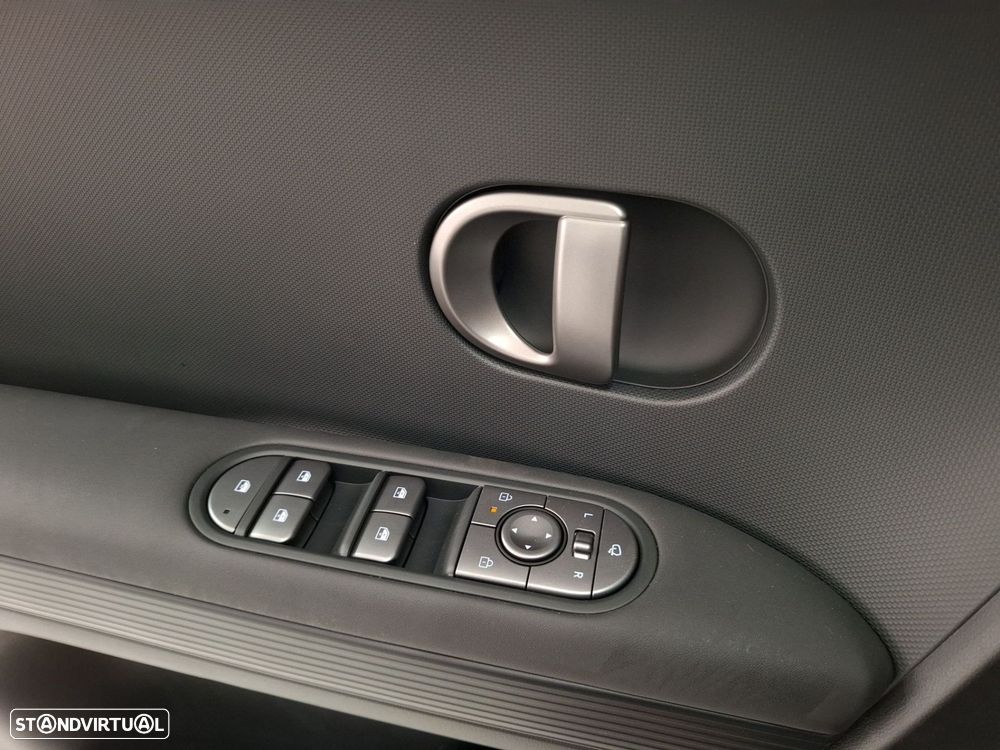 Hyundai Ioniq 5 84 kWh Premium Plus - 25