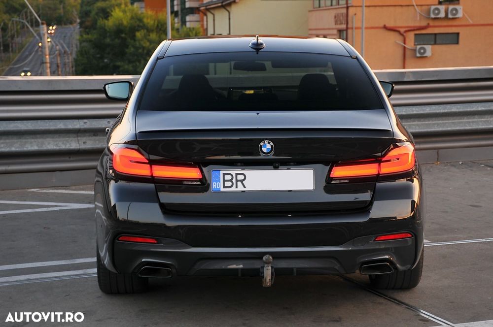 BMW Seria 5 520i AT MHEV - 13