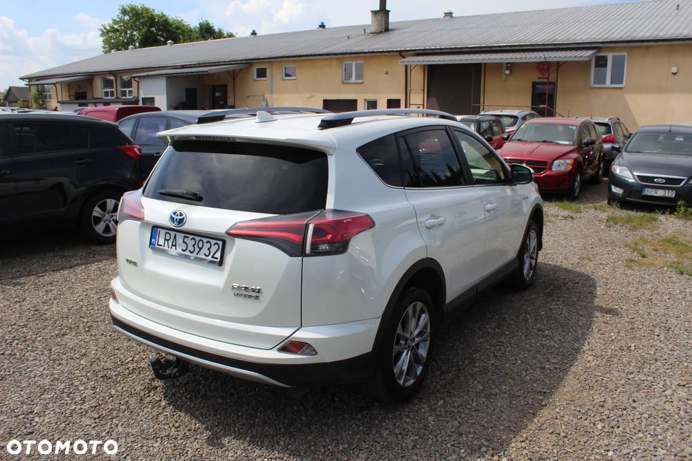 Toyota RAV4 - 4