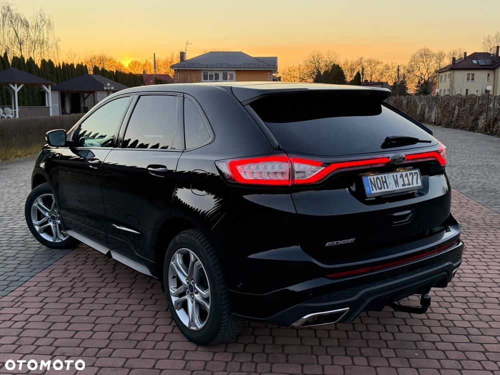 Ford Edge 2.0 TDCi Bi-Turbo 4x4 ST-LINE - 4