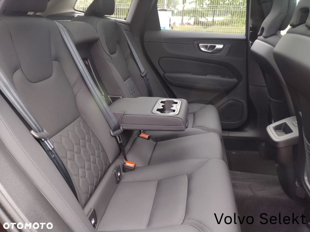 Volvo XC 60 - 22