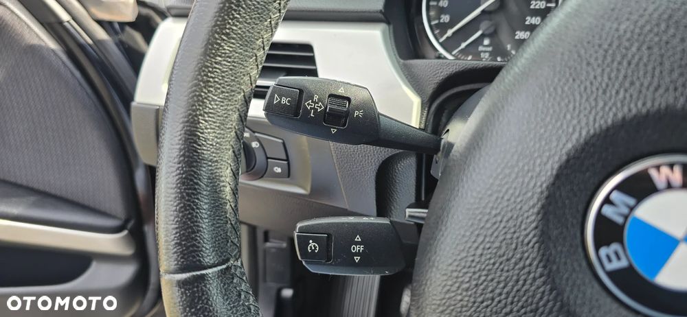 BMW Seria 3 - 29