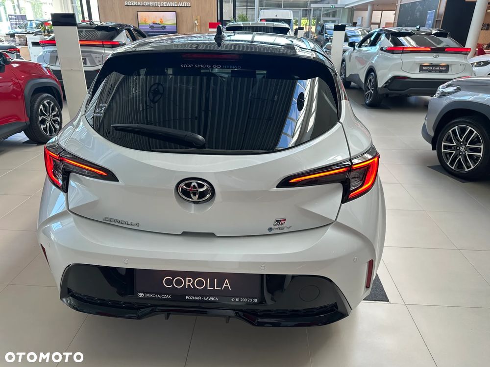 Toyota Corolla 1.8 Hybrid GR Sport - 6