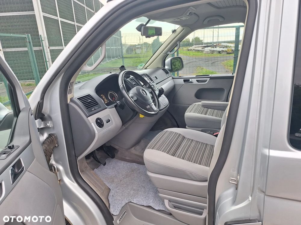 Volkswagen California - 12