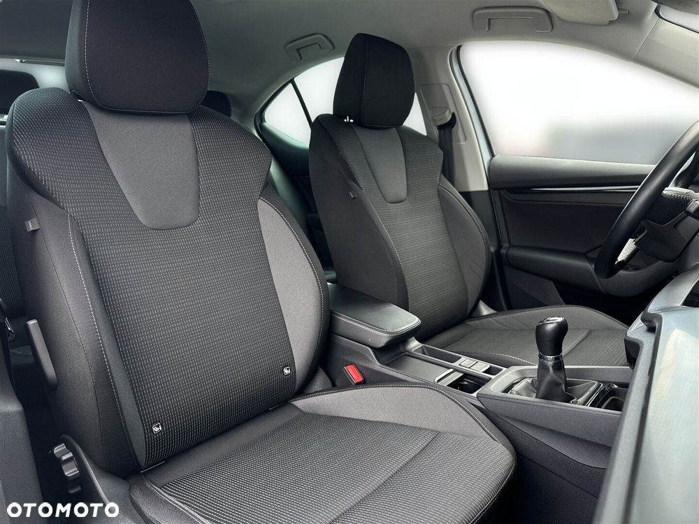 Skoda Octavia 1.5 TSI ACT Ambition - 34