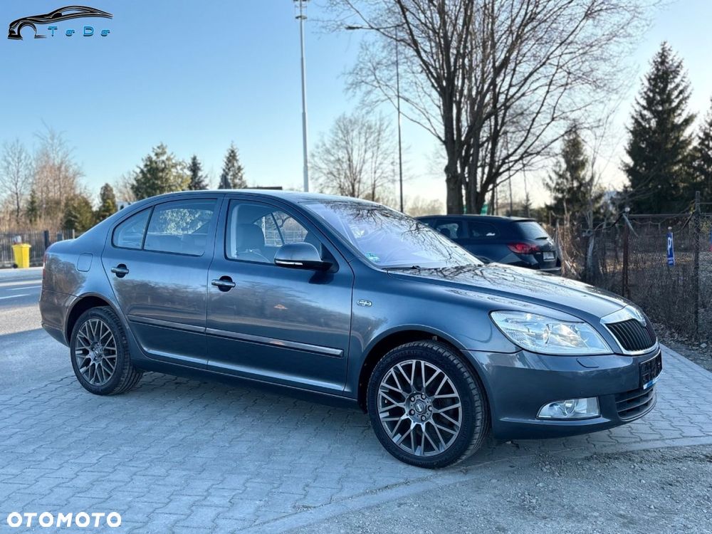 Skoda Octavia 1.8 TSI DSG Laurin & Klement - 9