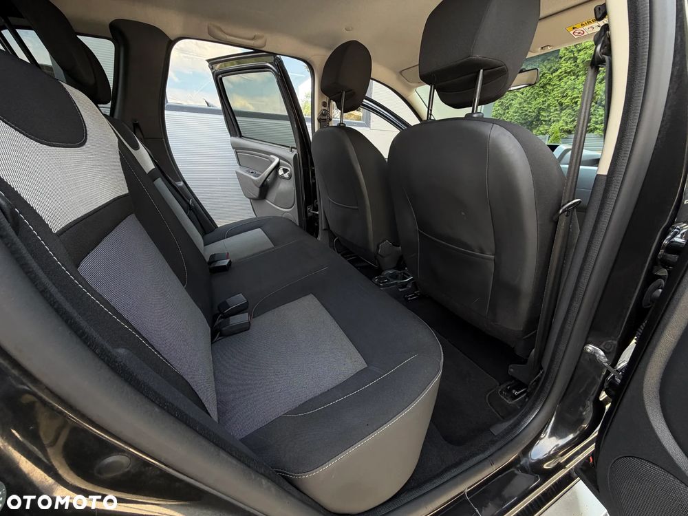 Dacia Duster dCi 110 FAP 4x2 Urban Explorer - 17