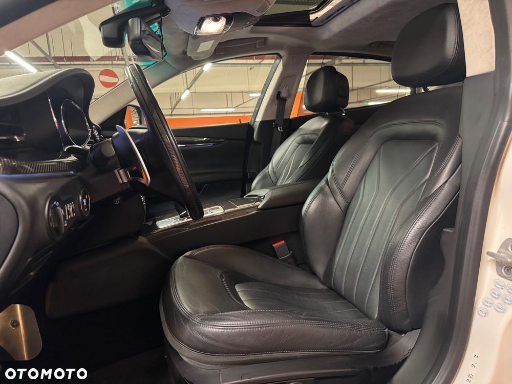 Maserati Quattroporte GTS - 17