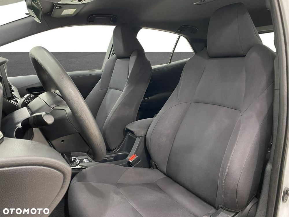 Toyota Corolla - 17