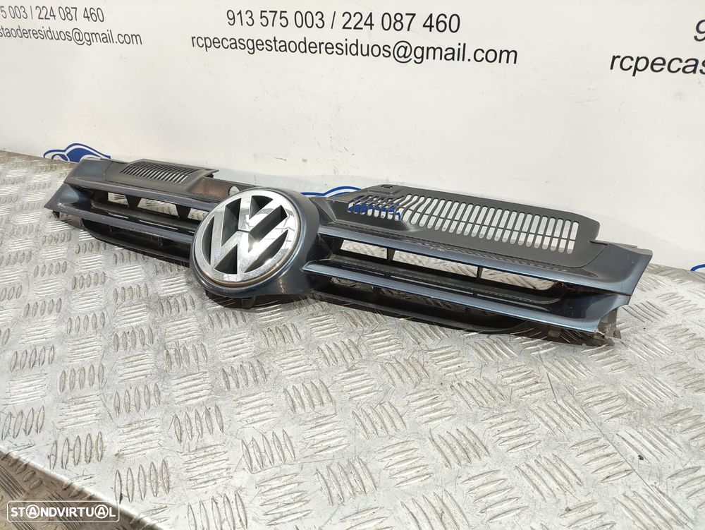 Grelha Central Pará-choques Frente Frontal VW Golf MK5 Original - 4
