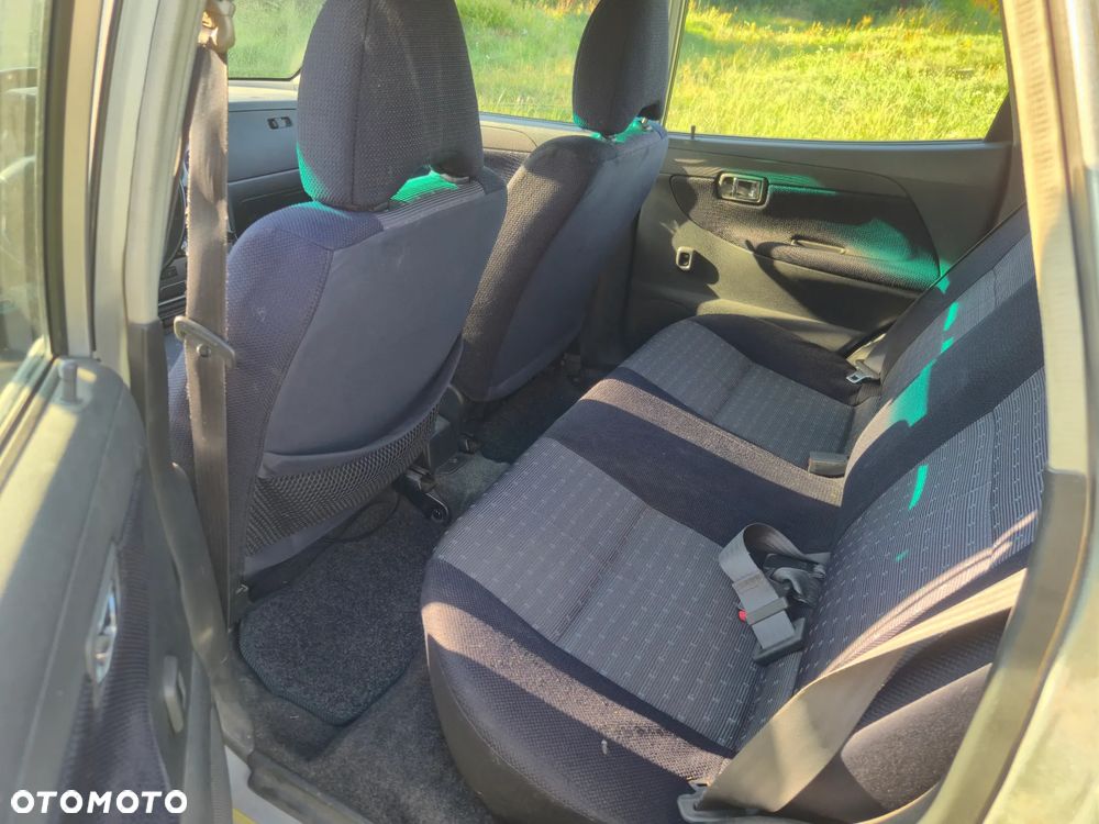 Daihatsu Sirion 1.3 Top S - 10