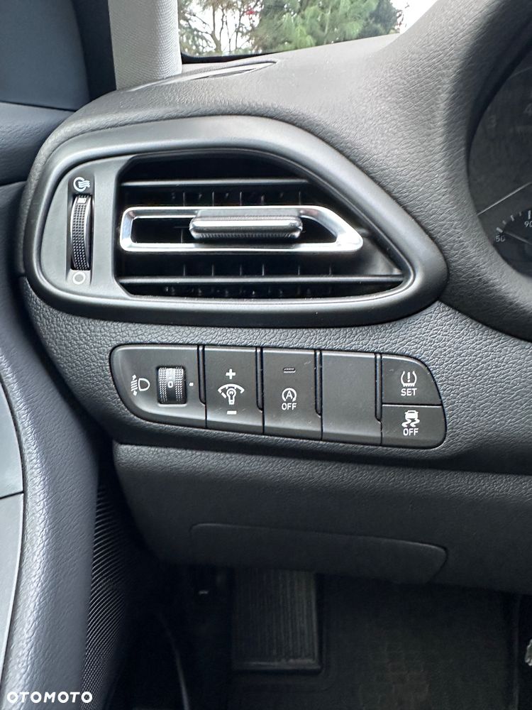 Hyundai i30 - 11