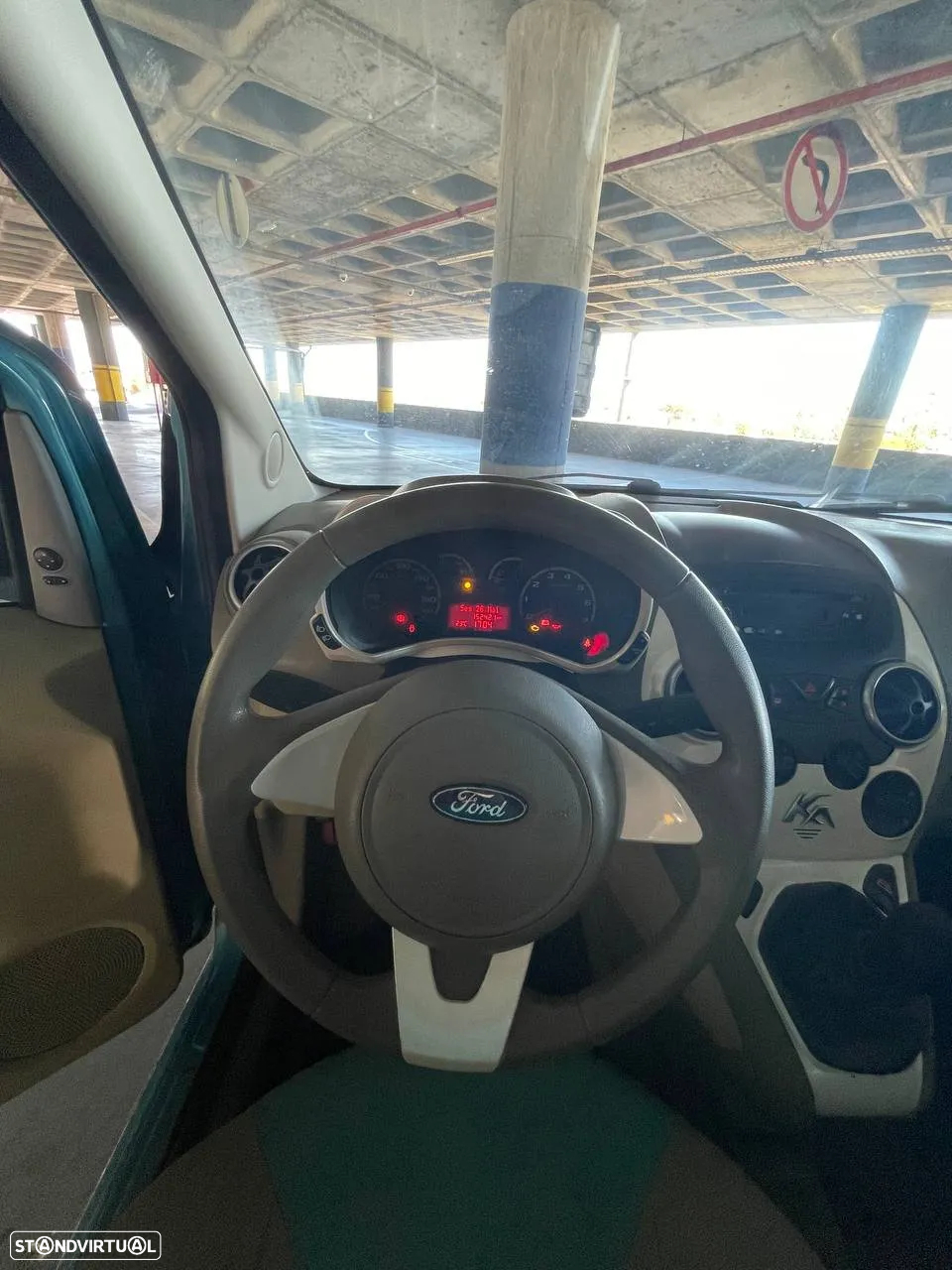 Ford KA 1.3 - 9