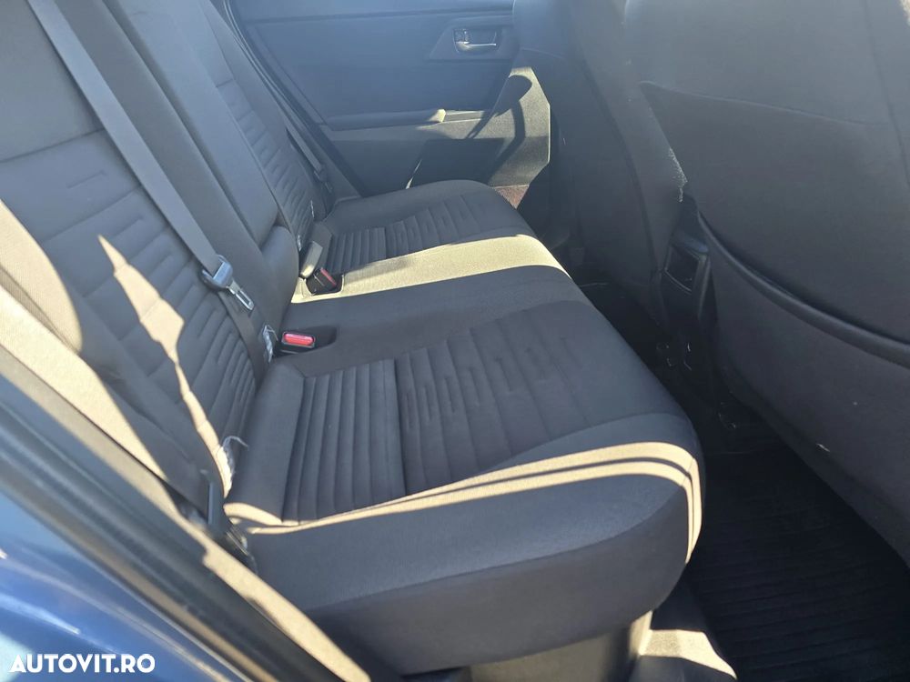 Toyota Auris - 12