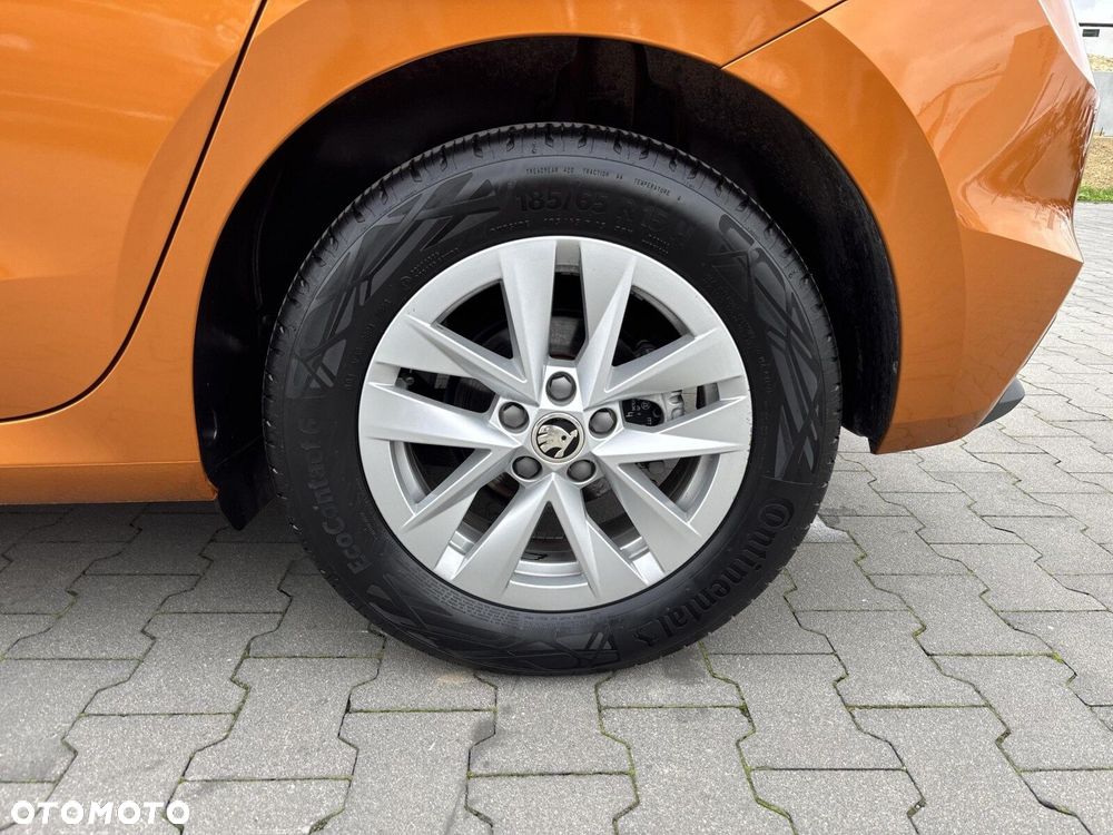 Skoda Fabia 1.0 TSI Ambition - 21