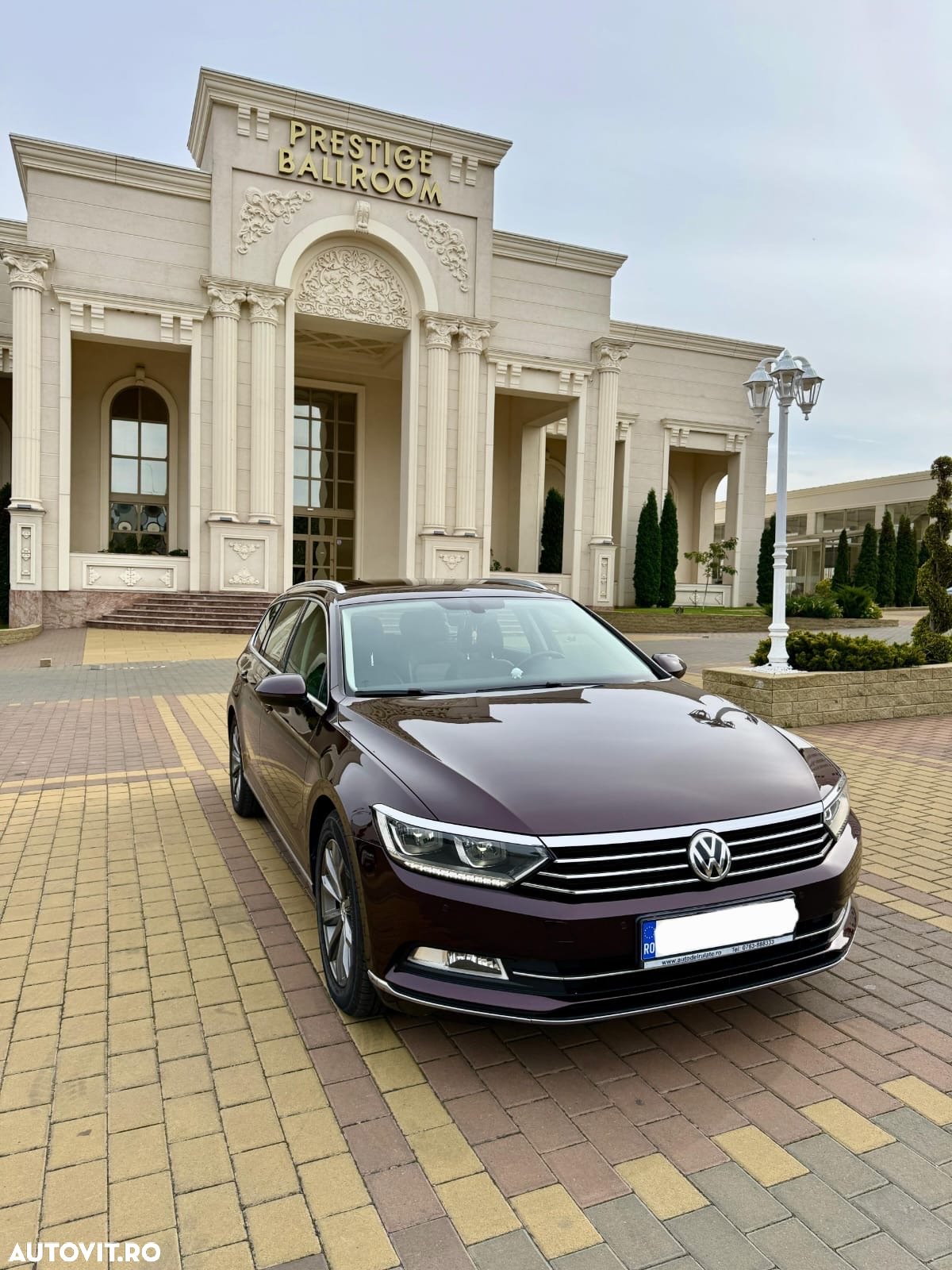 Volkswagen Passat Variant 2.0 TDI DSG Highline - 2
