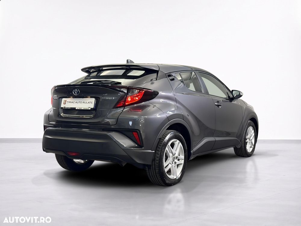 Toyota C-HR - 6