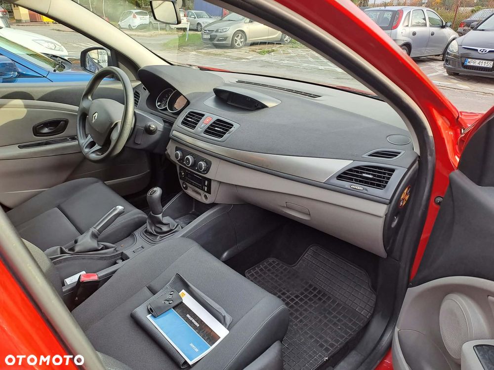 Renault Megane 1.6 16V Expression - 15