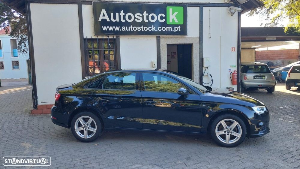 Audi A3 Limousine 30 TDI Design - 3