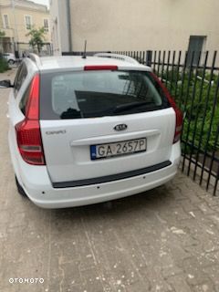 Kia Ceed - 13