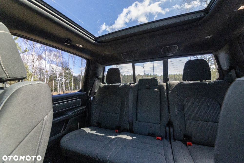 RAM 1500 5.7 Crew Cab Bighorn - 13