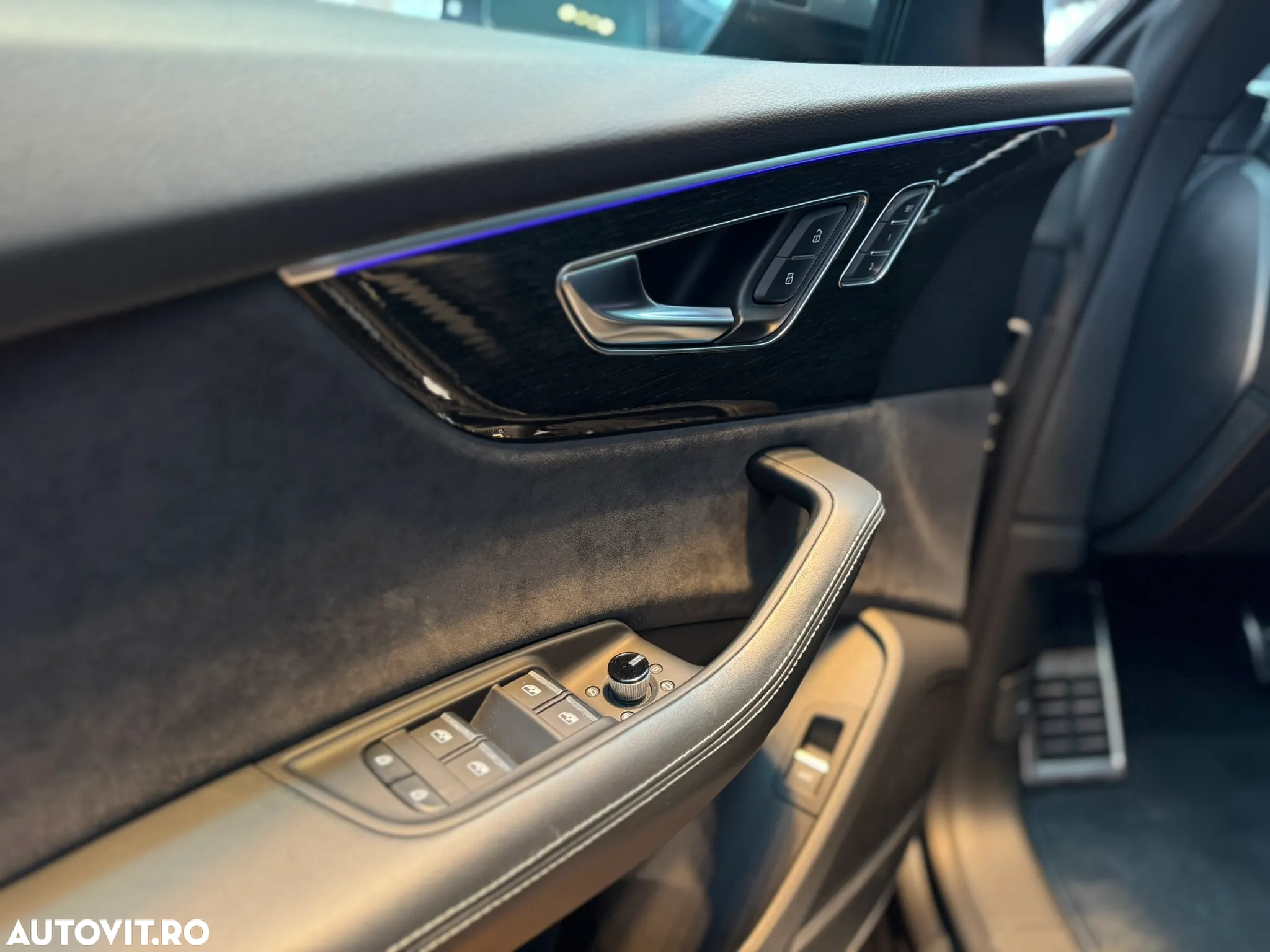 Audi Q8 3.0 55 TFSI quattro Tiptronic MHEV - 12
