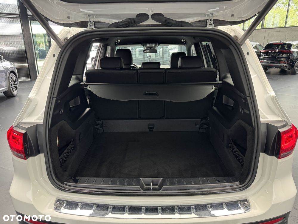 Mercedes-Benz GLB 200 AMG Line 7G-DCT - 19