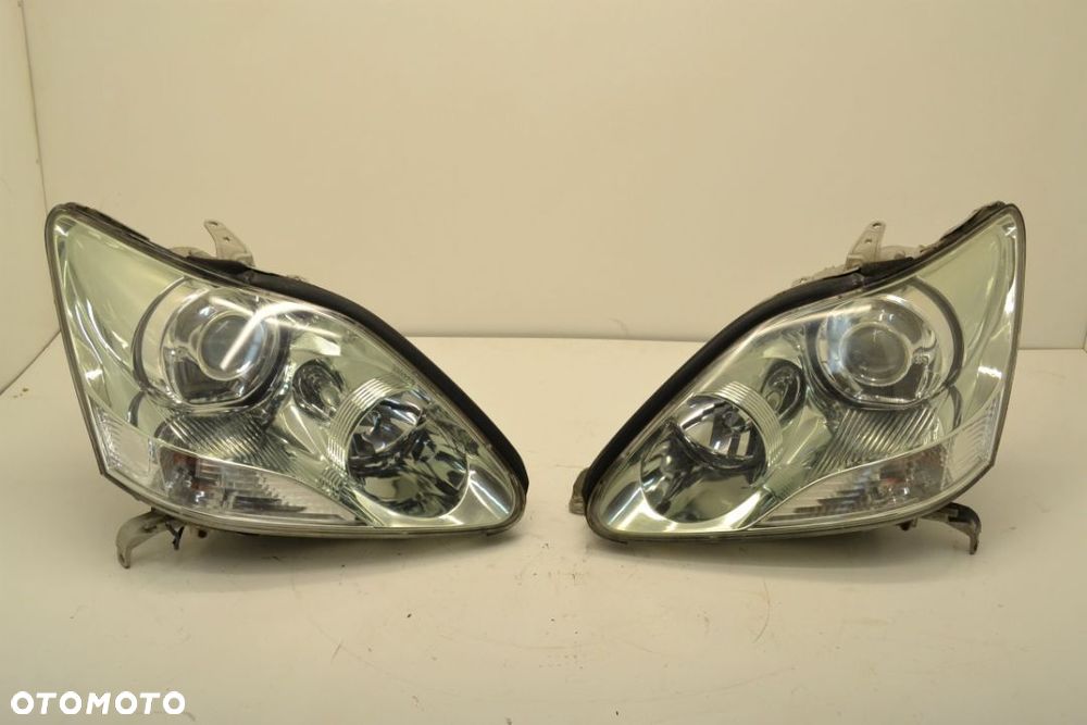 Lampa przód prawa Lexus LS 430 polift - 1