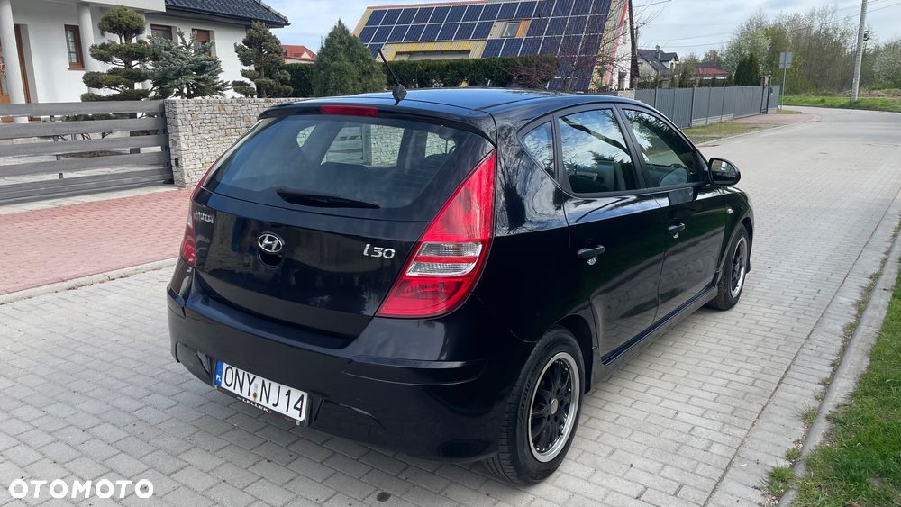 Hyundai i30 - 19