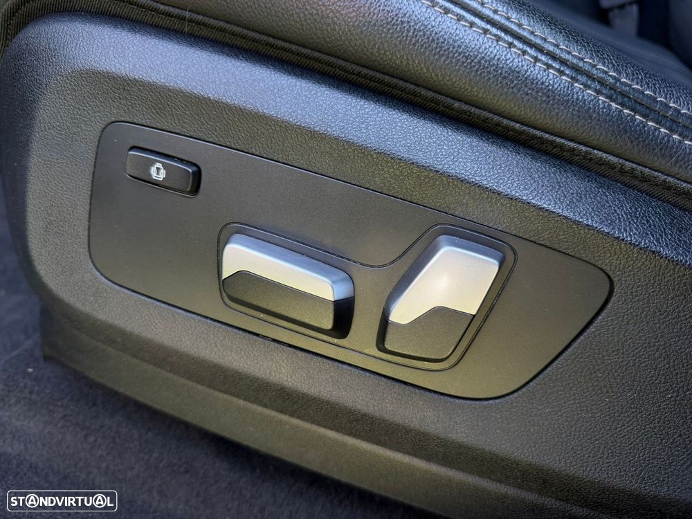 BMW X5 45 e xDrive Pack M - 18