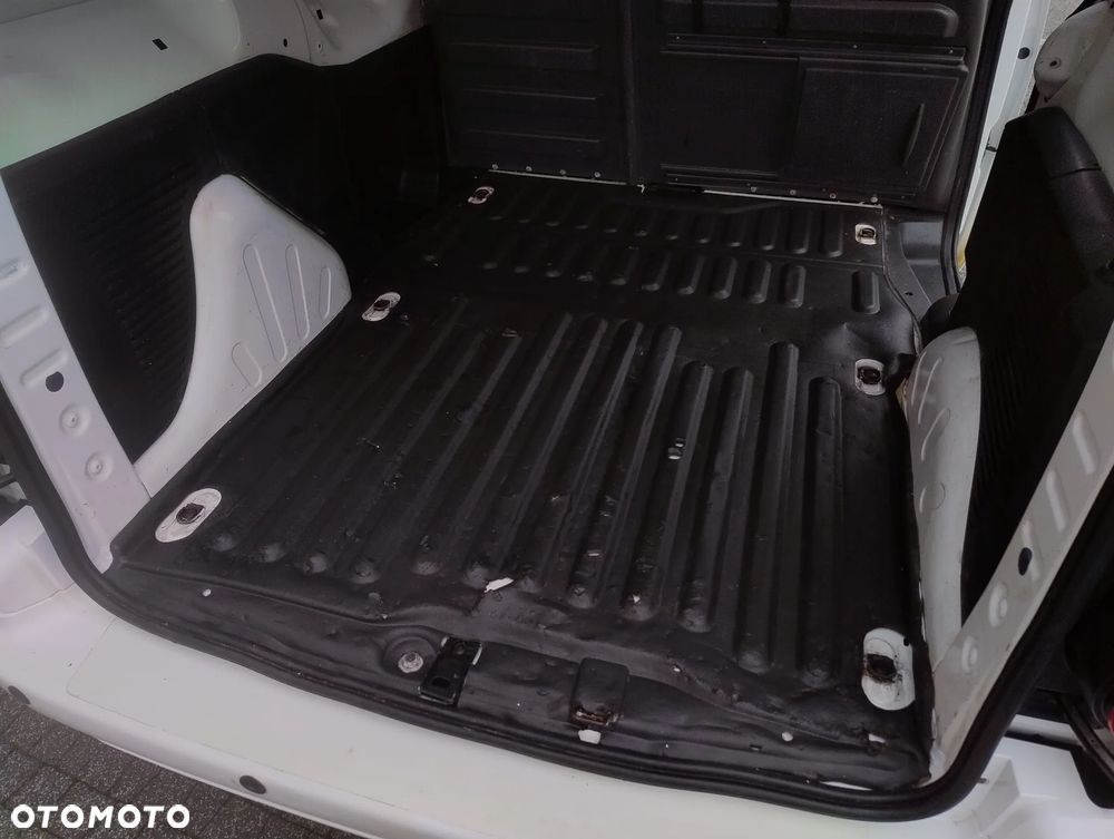 Peugeot PARTNER PO LIFT 1.6 HDI (90KM) 5-BIEGÓW KLIMA TEMPOMAT TABLET STAN IDEALNY FULL OPCJA BEZWYPADKOWY SERWIS KM NIE MA RDZY ! ! ! - 22