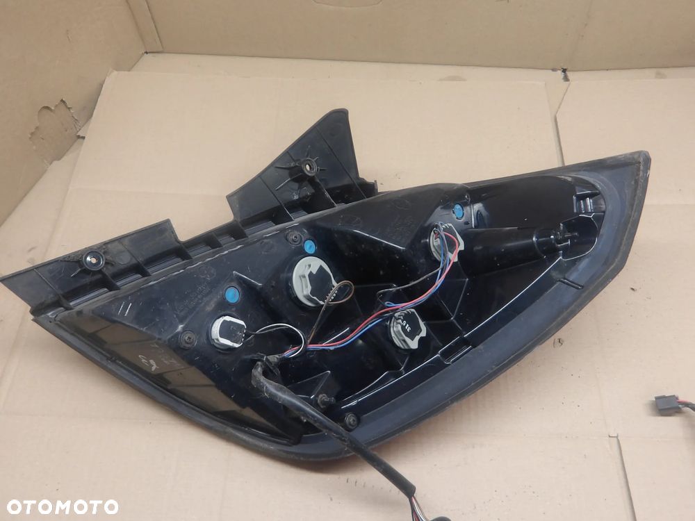 OPEL ANTARA 2.2D 06-10 LAMPA PRAWA LEWA TYŁ TYLNA 7936U 7937U - 8