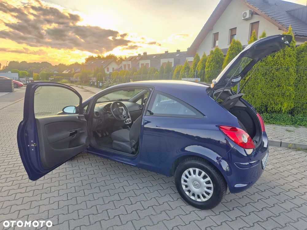 Opel Corsa 1.0 12V Essentia - 3